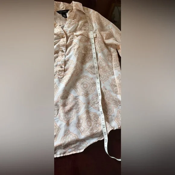 White House Black Market Women's beige & peach blouse size 10 - Picture 5 of 9